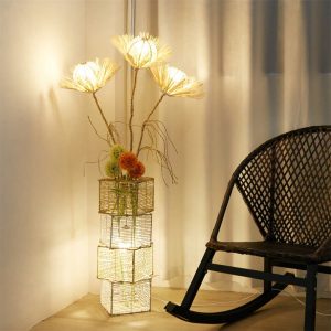 UNHO Modern Decorative Rattan Floor Lamp: Pastoral Hand-Woven Flower Night Light - Creative Standing Smart Corner Lamp For Reading Living Room Bedroom Tea Room Club Office Sofa Side Beige